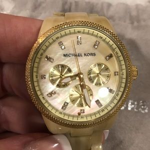 Michael Kors Beige Gold Watch